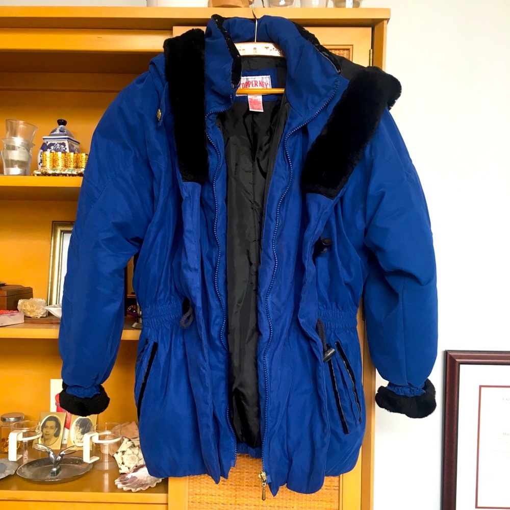 Rouje like ski coat